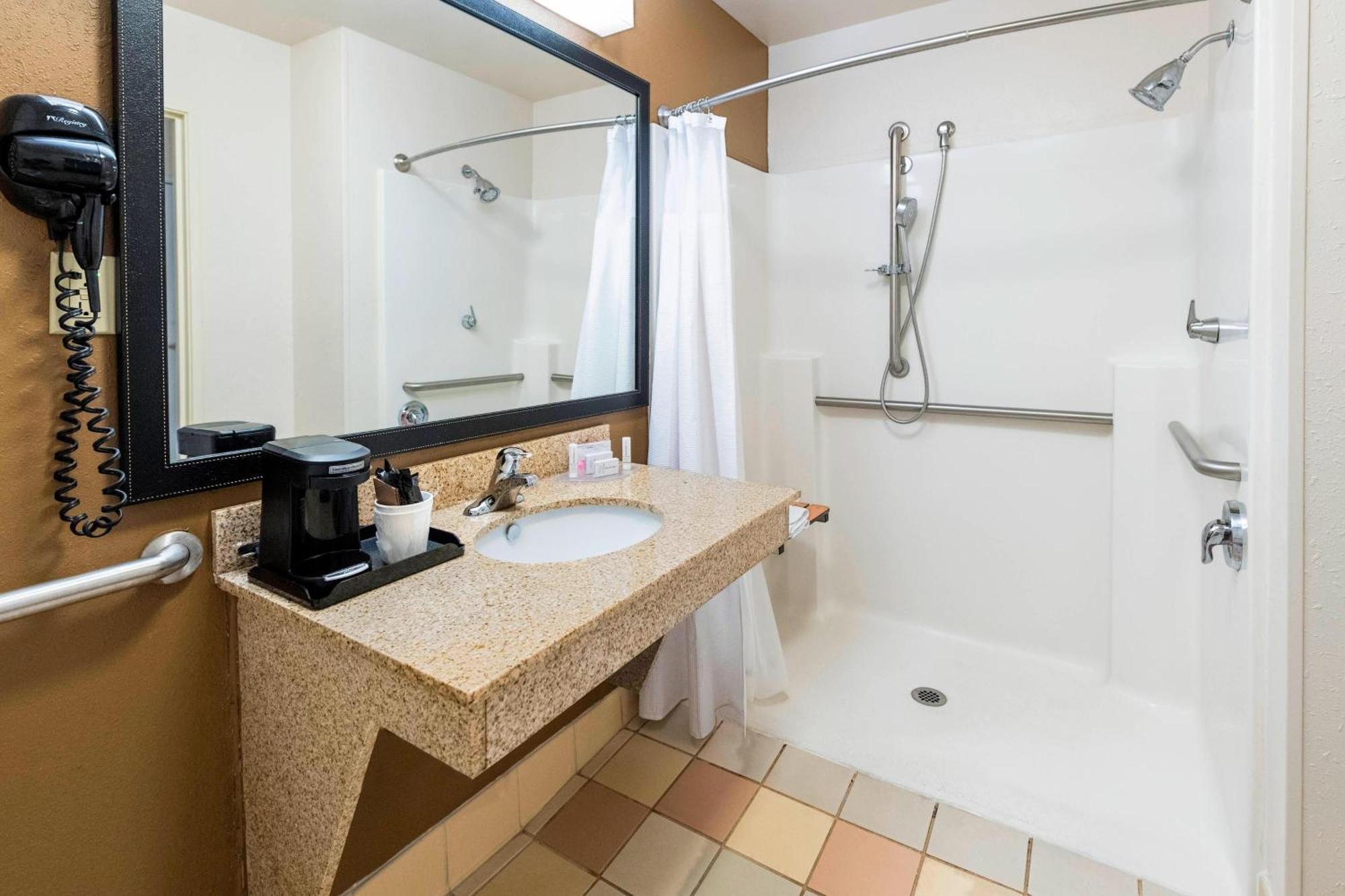 Fairfield Inn & Suites Marianna Zewnętrze zdjęcie