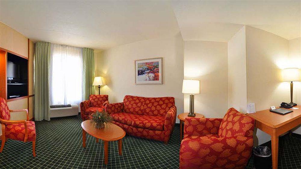 Fairfield Inn & Suites Marianna Zewnętrze zdjęcie