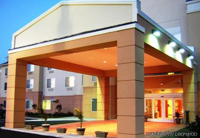 Fairfield Inn & Suites Marianna Zewnętrze zdjęcie